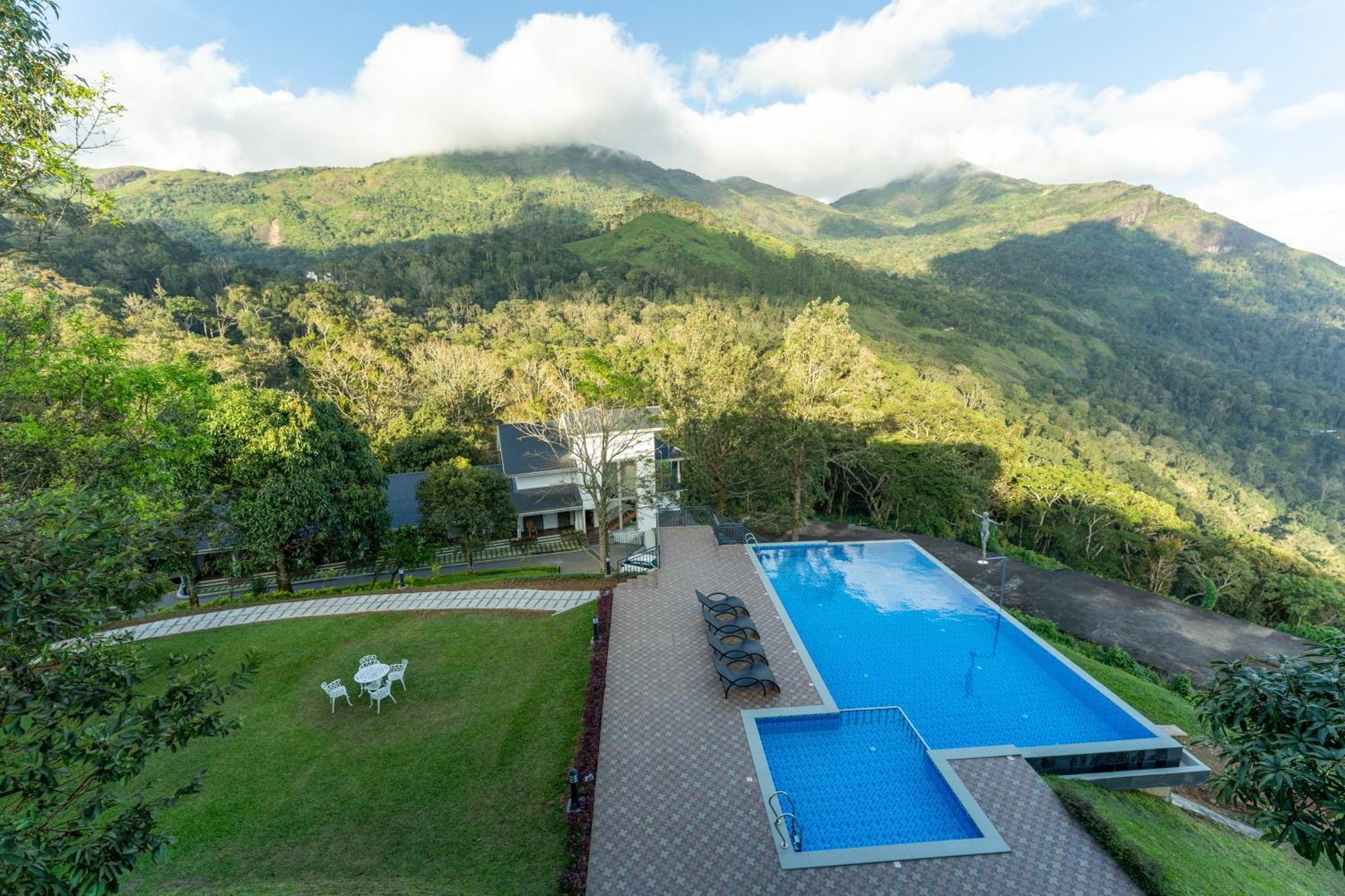 Le Montfort Resort Munnar Eksteriør billede