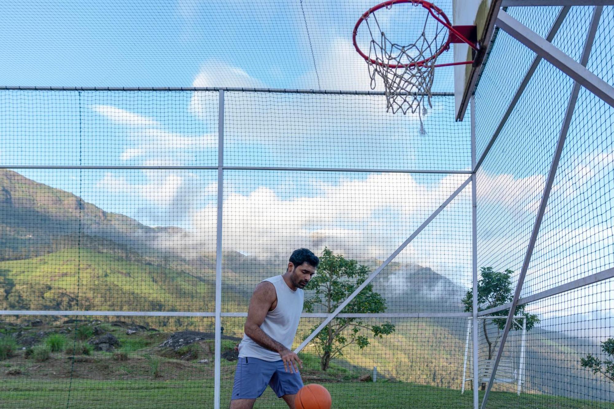 Le Montfort Resort Munnar Eksteriør billede