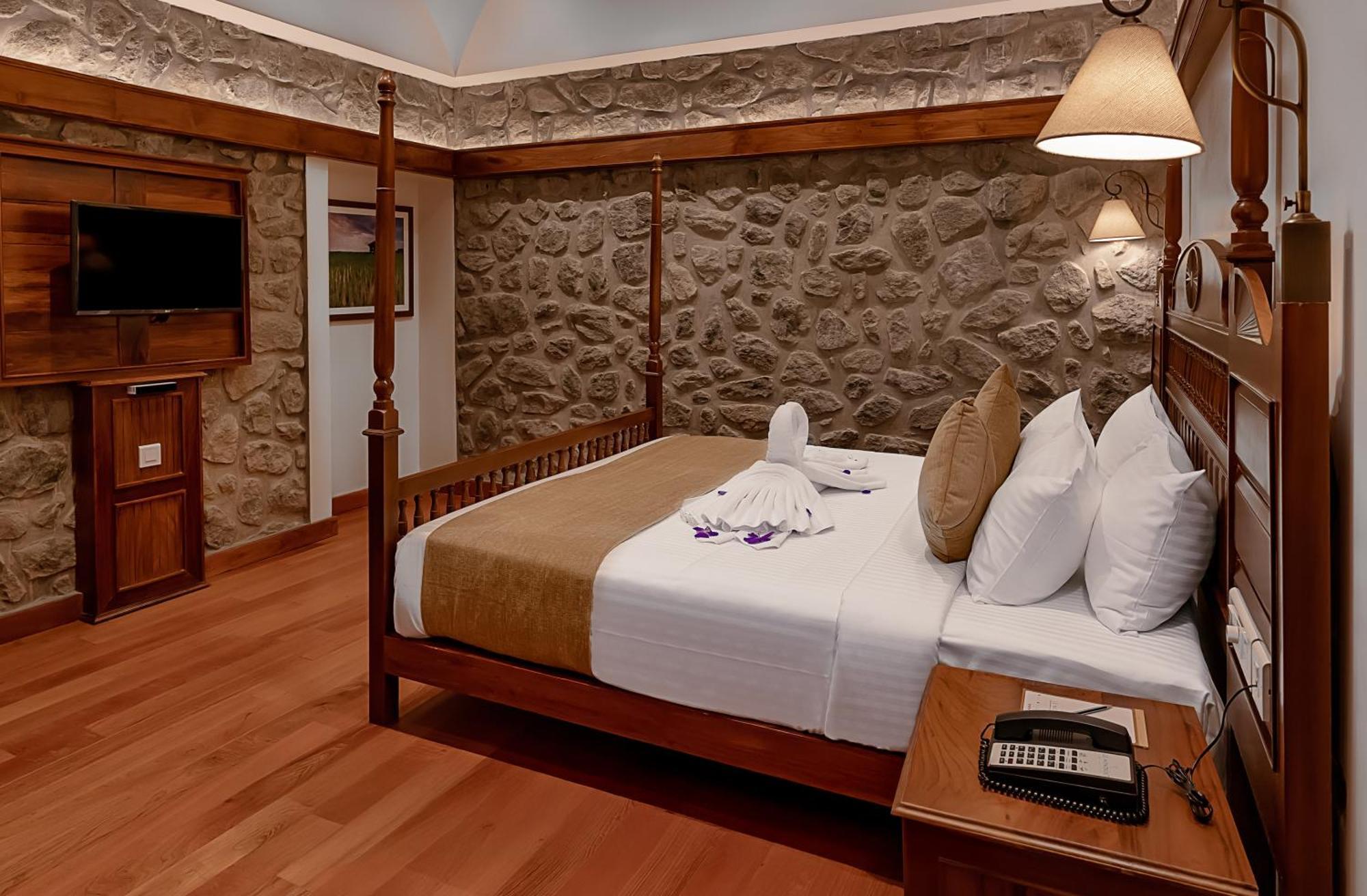 Le Montfort Resort Munnar Eksteriør billede